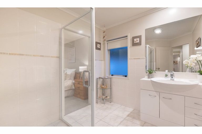 Photo of property in 37 La Colina Place, Bethlehem, Tauranga, 3110