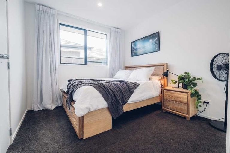 Photo of property in 31 Kotiate Street, Papamoa Beach, Papamoa, 3118