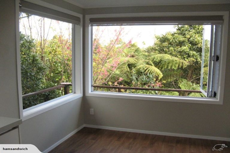 Photo of property in 12 Tasman Street, Vogeltown, New Plymouth, 4310