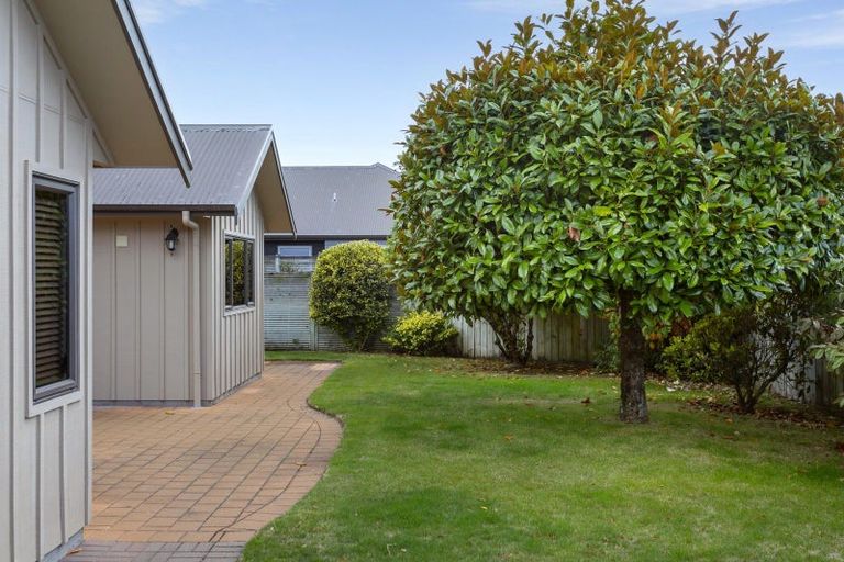Photo of property in 15 The Circle, Nukuhau, Taupo, 3330