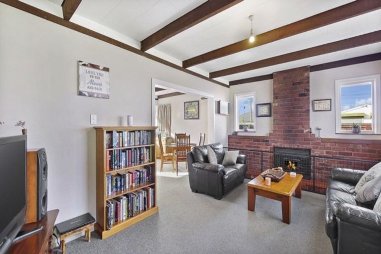 Photo of property in 1 Pultney Street, Leeston, 7632