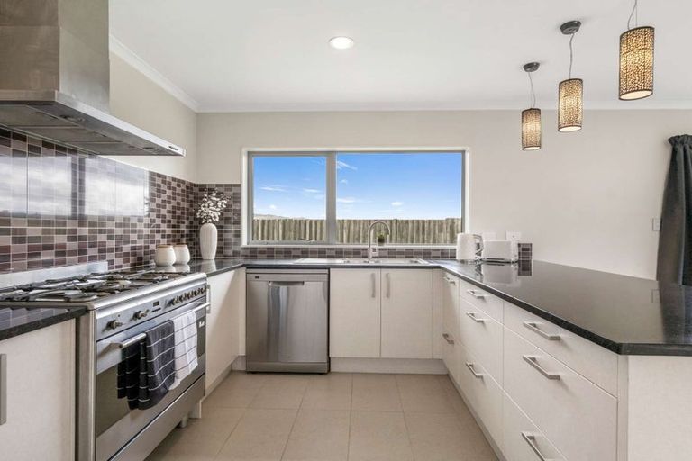 Photo of property in 39 Carroll Place, Owhata, Rotorua, 3010