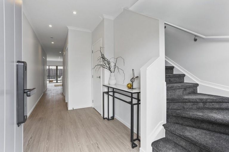 Photo of property in 27 Bristol Freighter Road, Hobsonville, Auckland, 0616