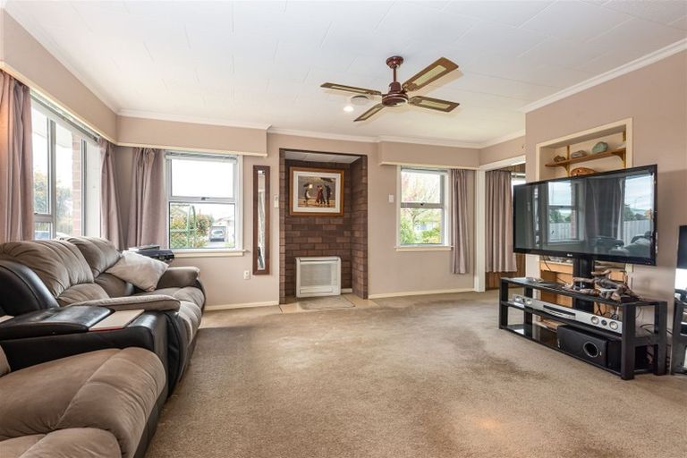 Photo of property in 51 Blankney Street, Hornby, Christchurch, 8042