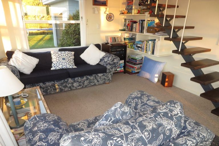 Photo of property in 16 Arawa Street, Raumati Beach, Paraparaumu, 5032