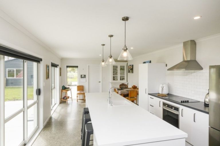 Photo of property in 541 Newbury Line, Bunnythorpe, Palmerston North, 4775