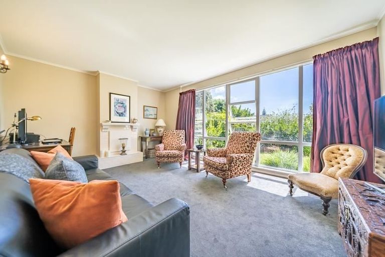 Photo of property in 68 Queens Grove, Hutt Central, Lower Hutt, 5010