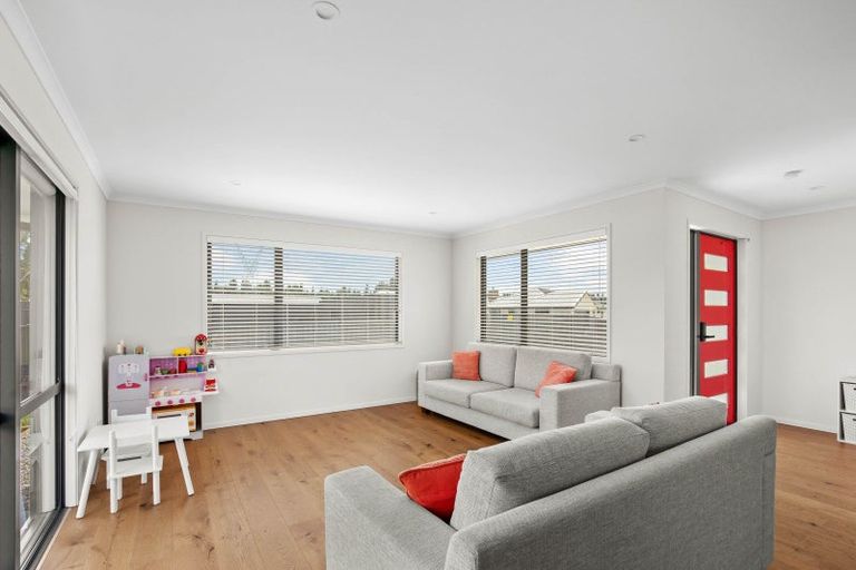 Photo of property in 10 Sequoia Close, Alexandra, 9320