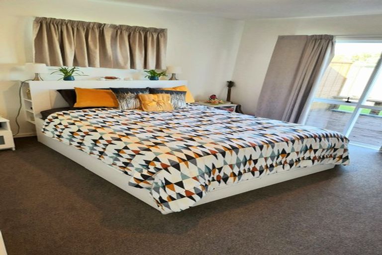 Photo of property in 36 Whitby Avenue, Whitianga, 3510