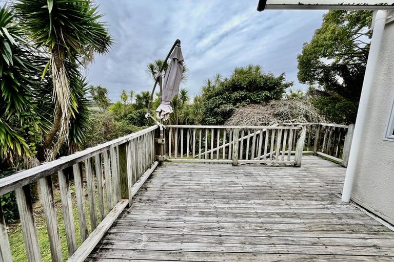 Photo of property in 21 Rame Road, Greenhithe, Auckland, 0632