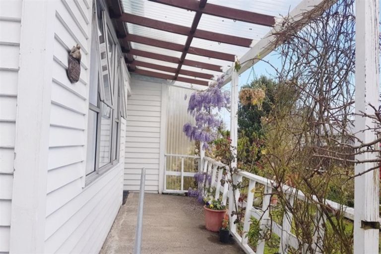 Photo of property in 4 Mclaughlins Lane, Westport, 7825