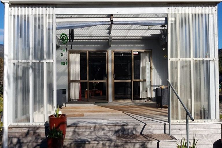 Photo of property in 32 Fraser Street, Ross, 7812