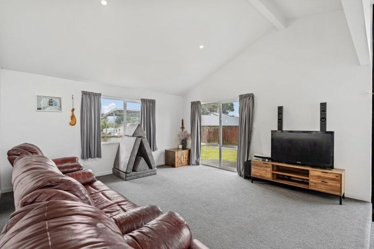 Photo of property in 14 Rerewai Place, Tikipunga, Whangarei, 0112