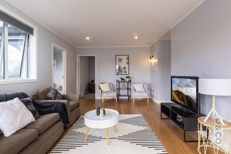 Photo of property in 23 Kaipara Portage Road, Riverhead, 0820