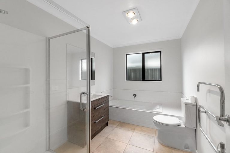 Photo of property in 32 Probert Crescent, Chartwell, Hamilton, 3210