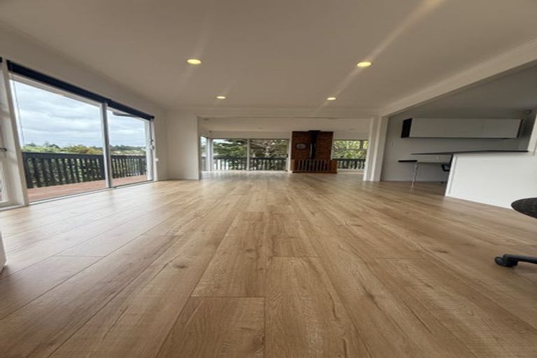 Photo of property in 103 Monarch Avenue, Hillcrest, Auckland, 0627