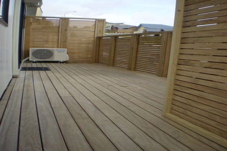 Photo of property in 55a Sheridan Terrace, Johnsonville, Wellington, 6037