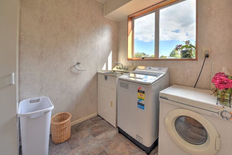 Photo of property in 62 Morton Street, Edendale, 9825