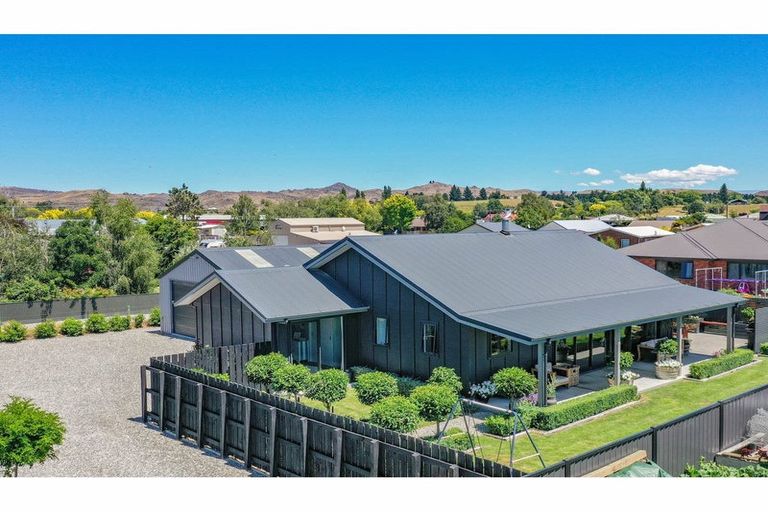 Photo of property in 26 Plunket Street, Omakau, 9376