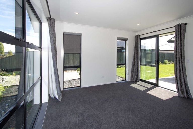 Photo of property in 324 Halswell Junction Road, Halswell, Christchurch, 8025