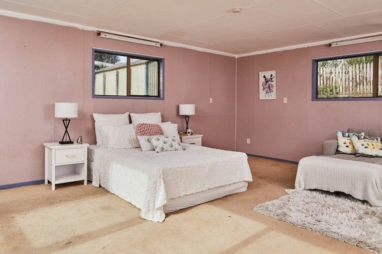 Photo of property in 5 Ajax Place, Welcome Bay, Tauranga, 3112