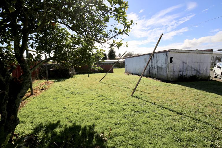 Photo of property in 86 Great South Road, Huntly, 3700