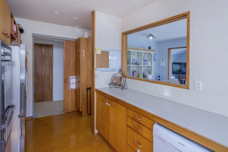 Photo of property in 46a Seddon Street, Waikanae, 5036