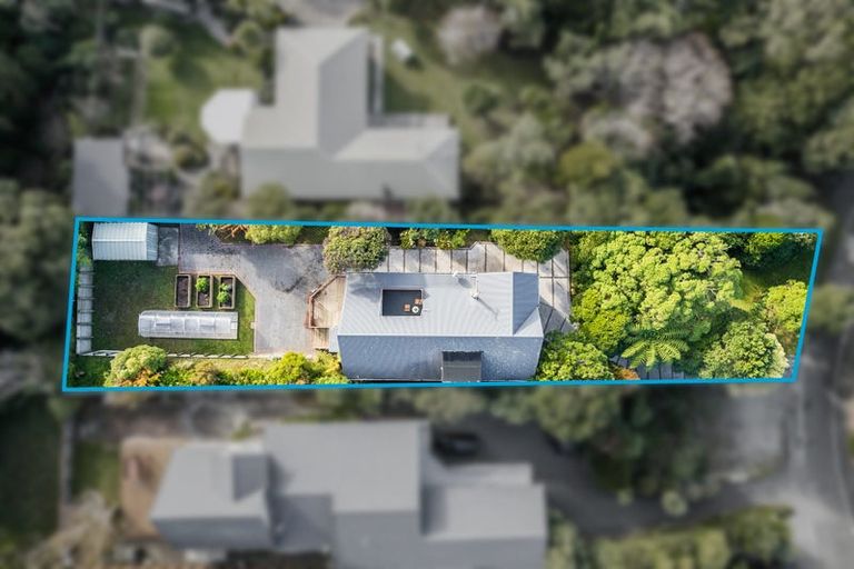 Photo of property in 4 Te Kura Road, Pukerua Bay, 5026