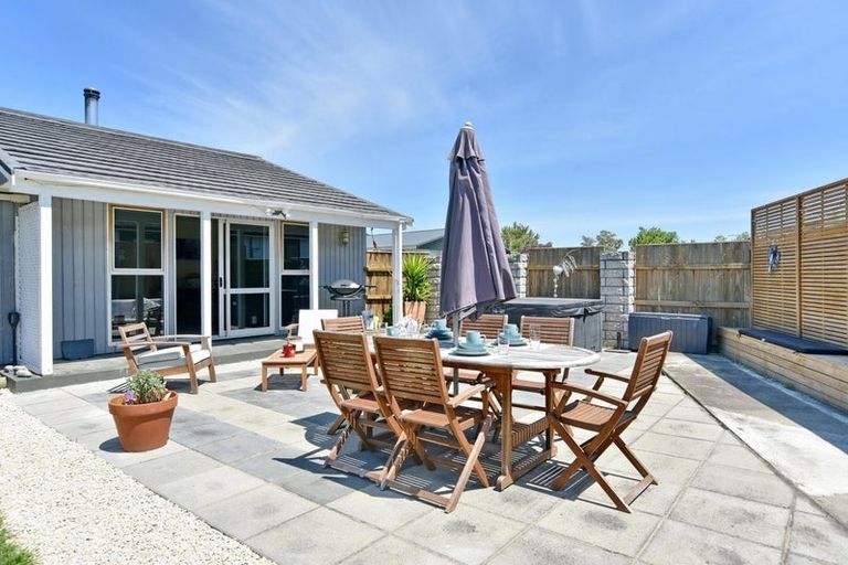 Photo of property in 10 Martyn Street, Rangiora, 7400