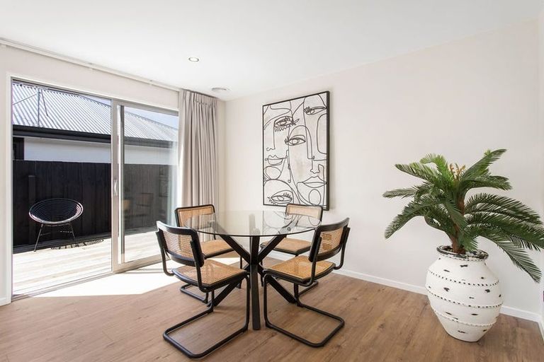 Photo of property in 408a Bower Avenue, Parklands, Christchurch, 8083