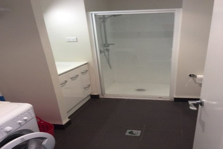 Photo of property in 193 Riccarton Road, Riccarton, Christchurch, 8041