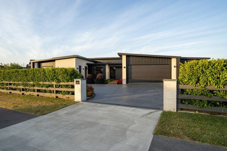 Photo of property in 4 Moemoea Place, Cambridge, 3434