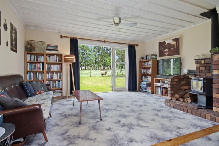 Photo of property in 867 Tuakau Bridge-port Waikato Road, Te Kohanga, Tuakau, 2693