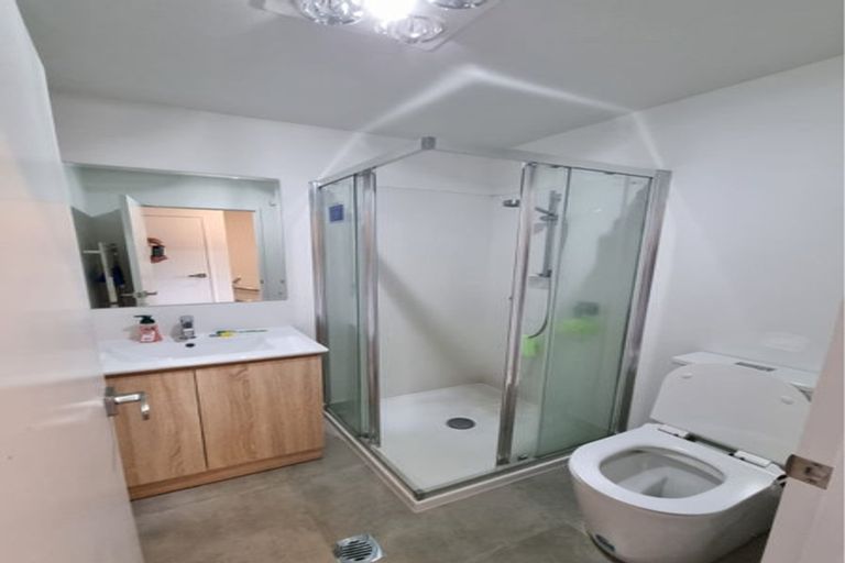 Photo of property in 53 Morihana Close, Glen Eden, Auckland, 0602