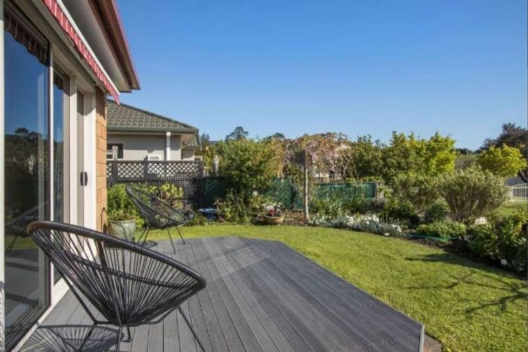 Photo of property in 17 Lansdowne Road, Katikati, 3129