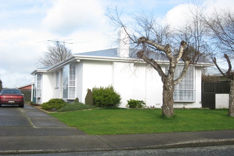 Photo of property in 20 Edinburgh Crescent, Waikiwi, Invercargill, 9810