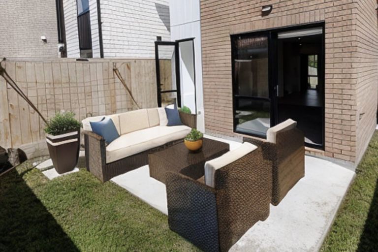 Photo of property in 14 Papai Lane, Massey, Auckland, 0614