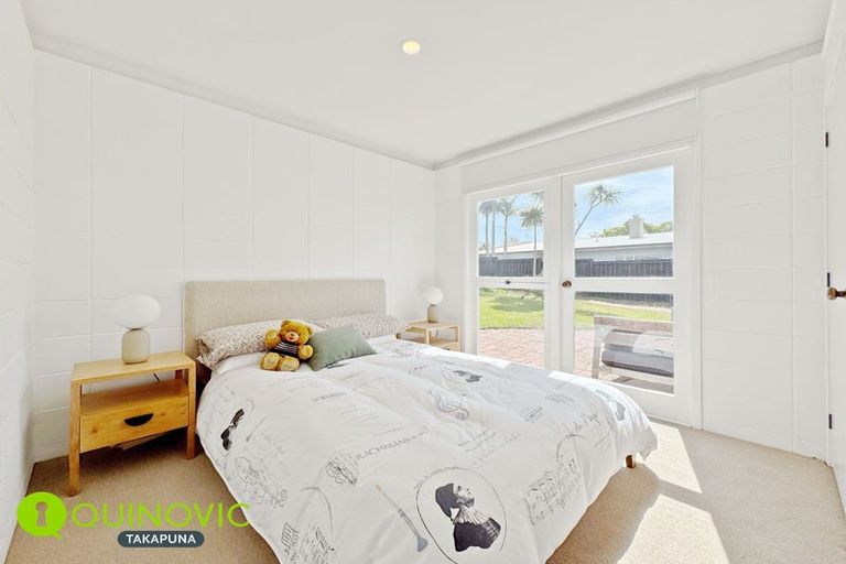 Photo of property in 2/10 Rodney Road, Northcote Point, Auckland, 0627