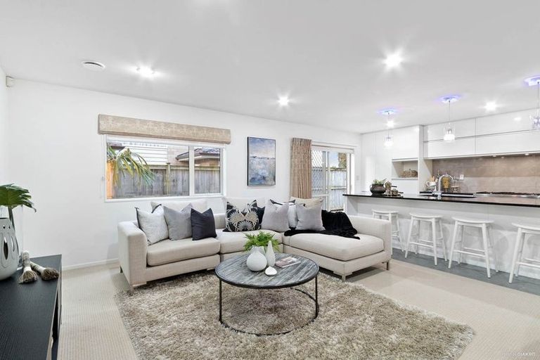 Photo of property in 29 Coolaghy Drive, Flat Bush, Auckland, 2019