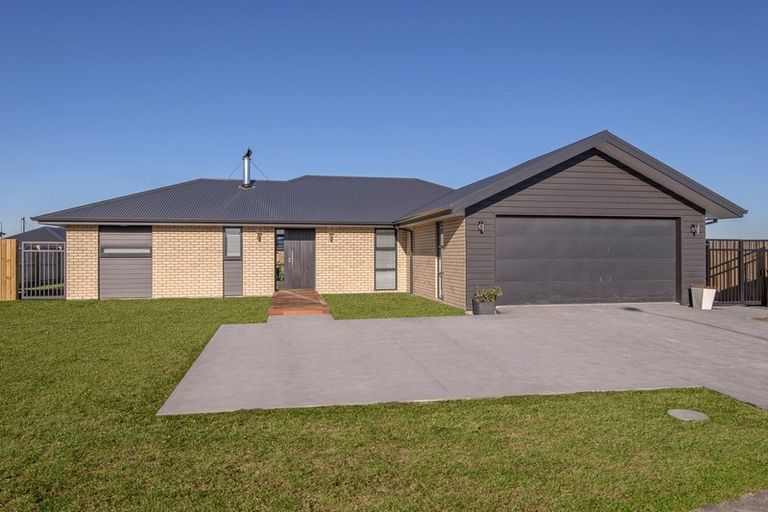 Photo of property in 5 Glenmark Drive, Darfield, 7510