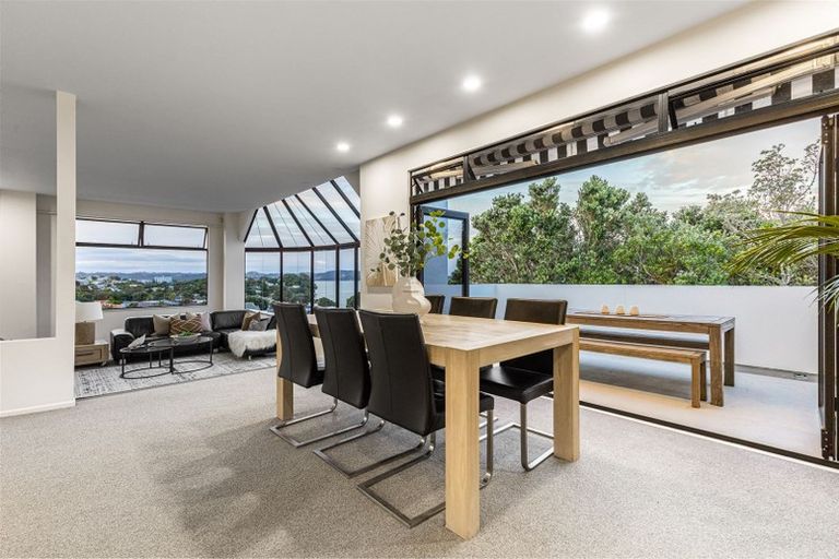 Photo of property in 26 Marellen Drive, Red Beach, 0932