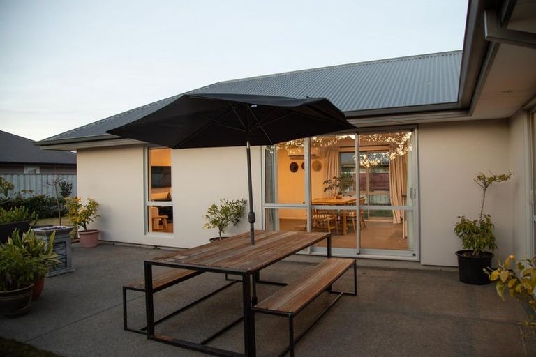 Photo of property in 29 Riverview Road, Rangiora, 7400