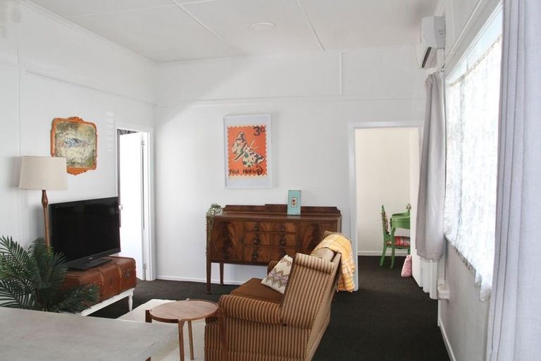 Photo of property in 2 Nikau Street, Newtown, Wellington, 6021