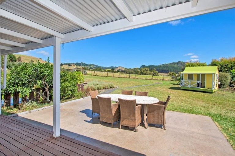 Photo of property in 521 Riponui Road, Purua, Whangarei, 0176