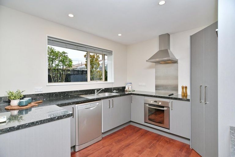 Photo of property in 126a Milton Street, Somerfield, Christchurch, 8024