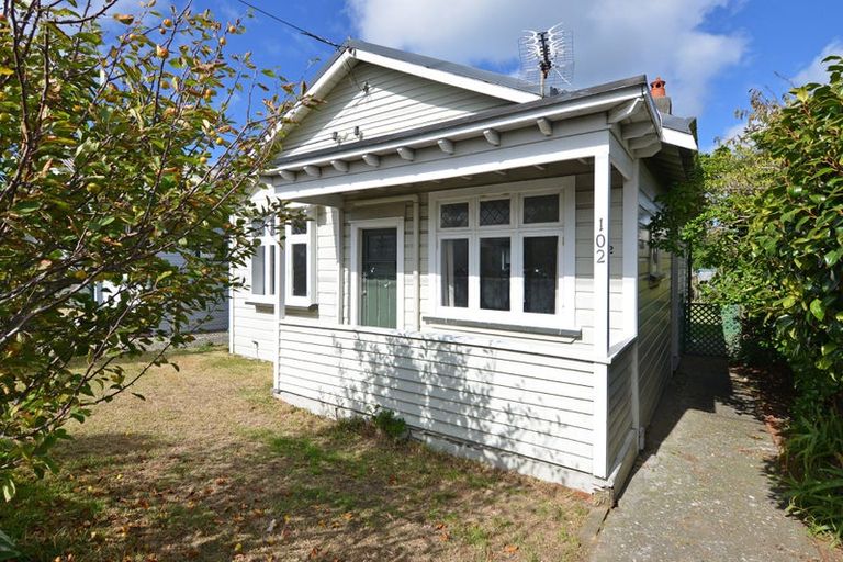 Photo of property in 102 Coutts Street, Kilbirnie, Wellington, 6022