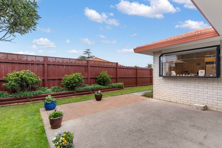 Photo of property in 2/16 Travers Place, Northpark, Auckland, 2013