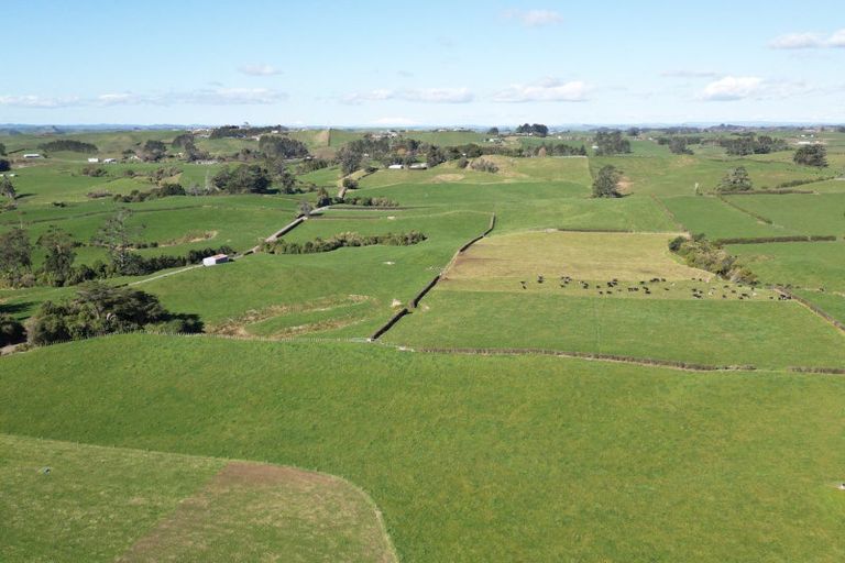 Photo of property in 868 Upland Road, Egmont Village, New Plymouth, 4372