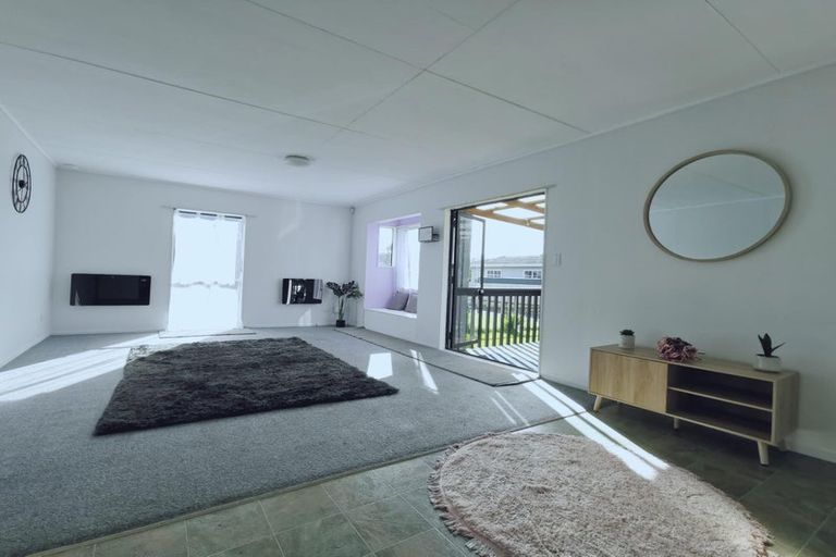 Photo of property in 38a Trimdon Street, Randwick Park, Auckland, 2105