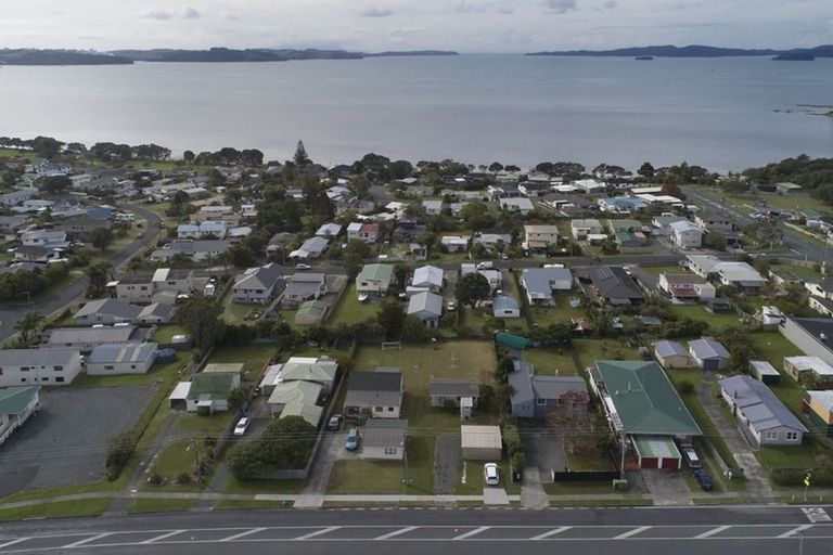 Photo of property in 335 Mahurangi East Road, Snells Beach, 0920